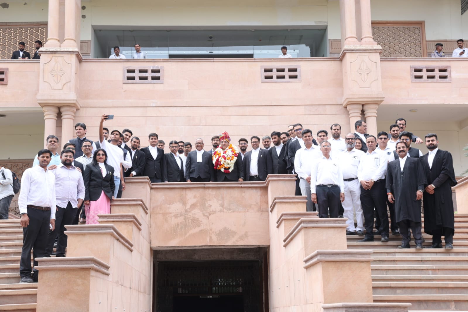 Adv. Rajneesh Gupta